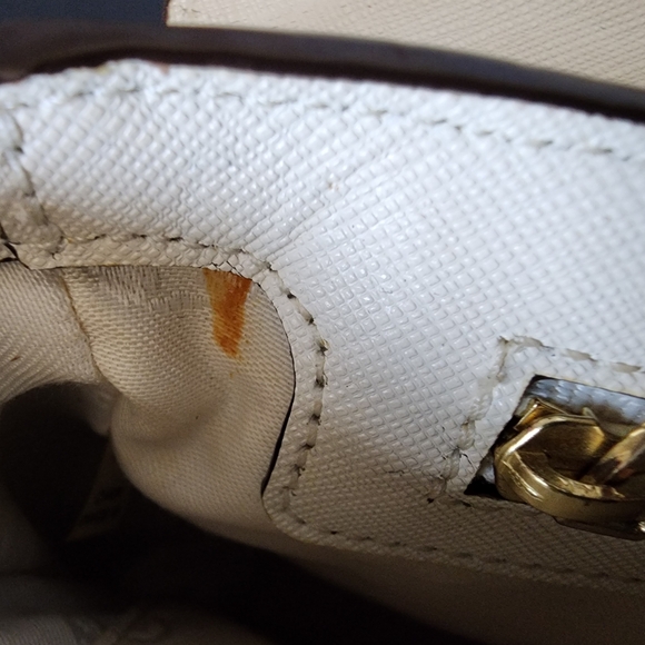 Tory Burch Robinson Perforated Convertible Crossbody Shoulder Bag, White, EUC - Picture 11 of 11